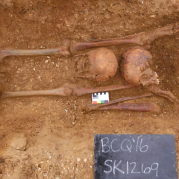 One Roman grave, two skulls, three legs © Copyright ARS Ltd 2022