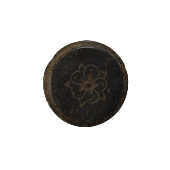 18th century Navy issued dandy button with a Tudor rose © ARS Ltd 2026
